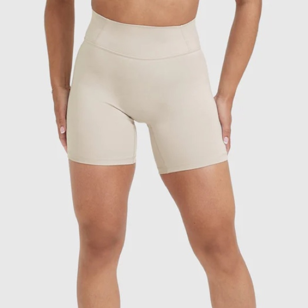 Oner Active Timeless High Waisted Shorts in Sand